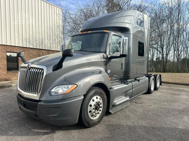 2022 International LT low-mileage sleeper